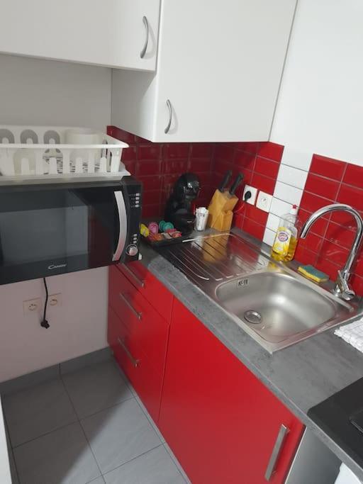 Apartament Studio - 1 Min Rer - 10Min Disney & 30 Min Paris - Free Parking & Wifi Bussy-Saint-Georges Zewnętrze zdjęcie