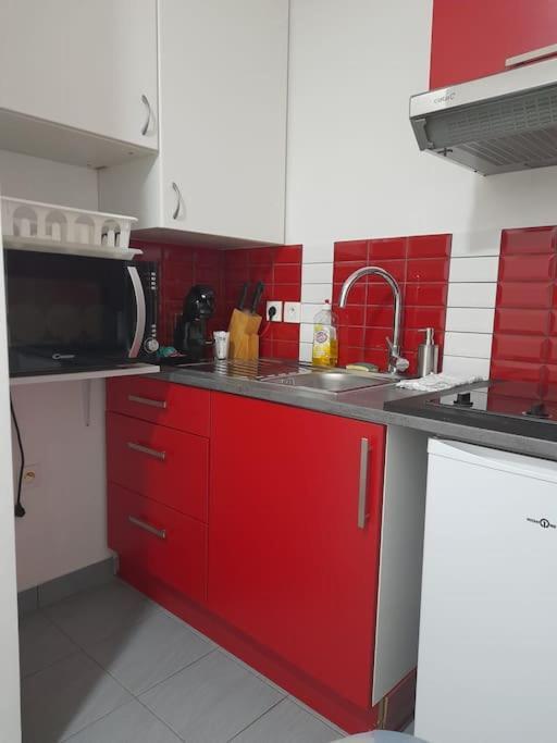 Apartament Studio - 1 Min Rer - 10Min Disney & 30 Min Paris - Free Parking & Wifi Bussy-Saint-Georges Zewnętrze zdjęcie
